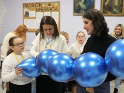 Balonowy różaniec, 19.10.2025
